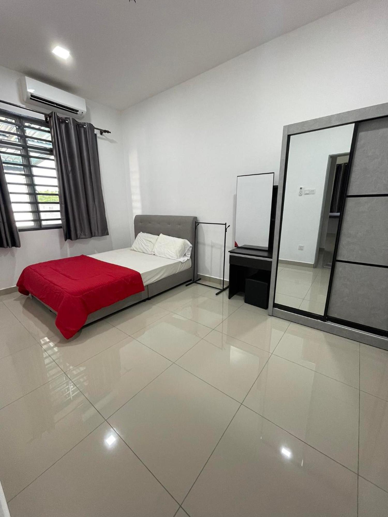 Homesty * Port Dickson